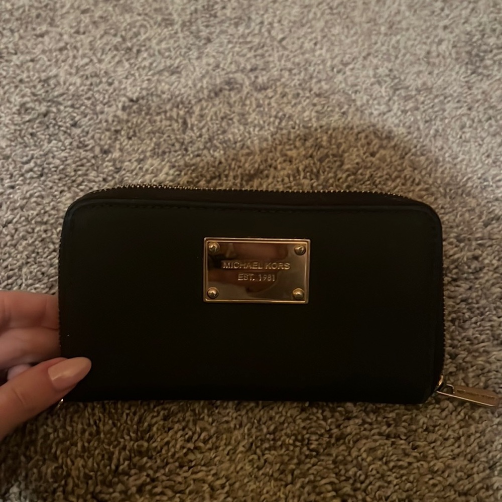 Michael Kors wallet